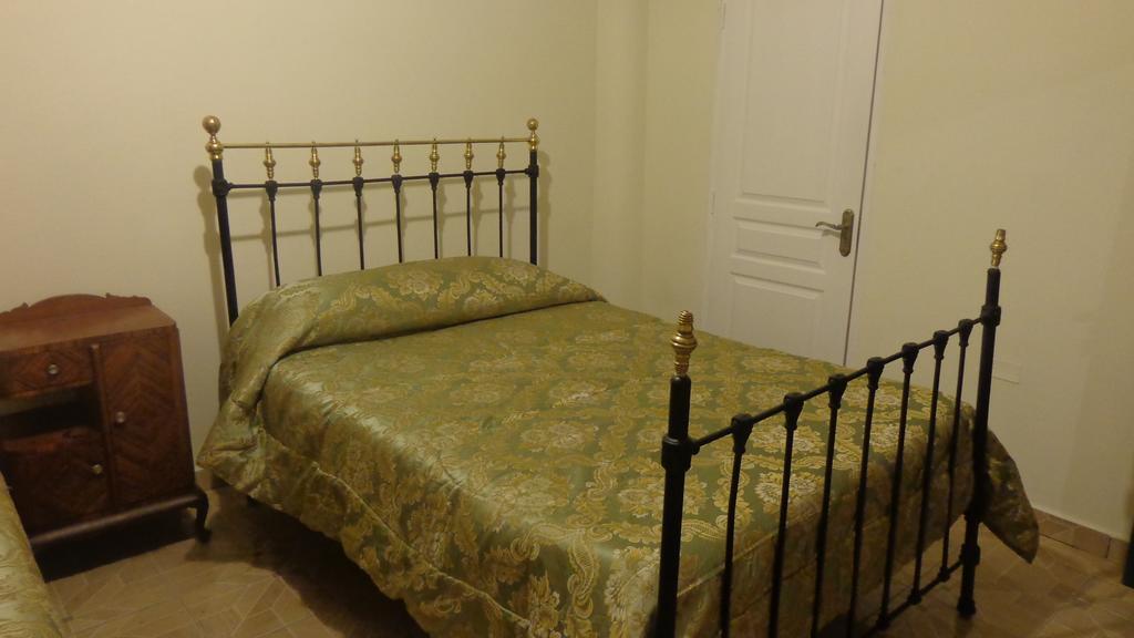 Casa Solariega Hostal B&Bスクレ 部屋 写真