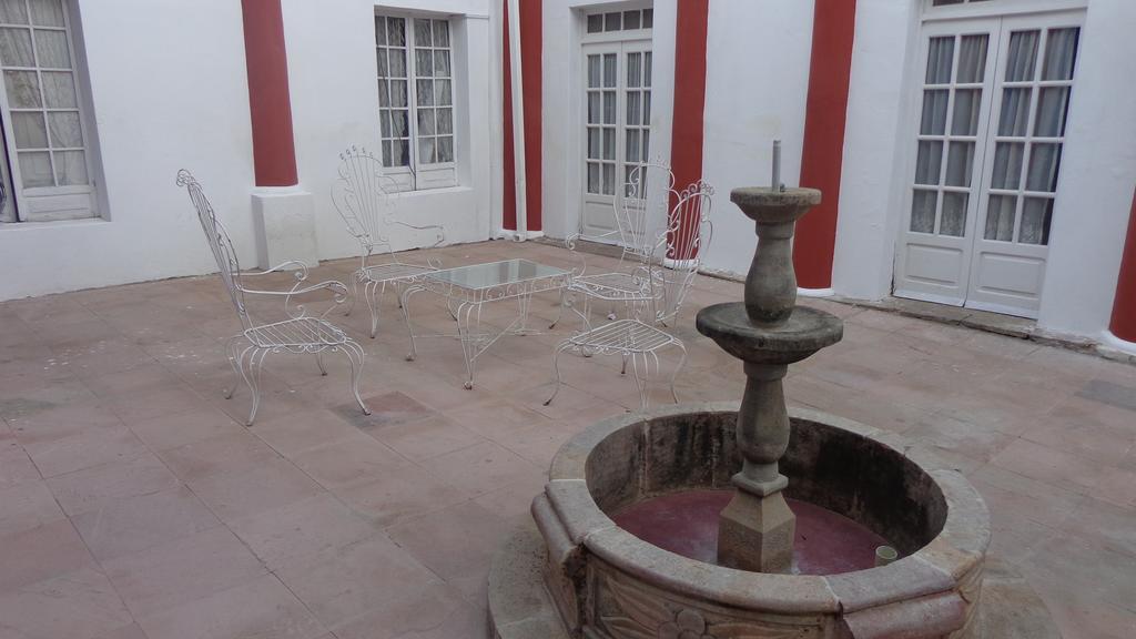 Casa Solariega Hostal B&Bスクレ エクステリア 写真