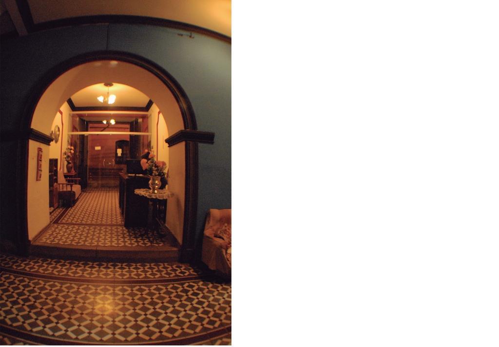 Casa Solariega Hostal B&Bスクレ エクステリア 写真